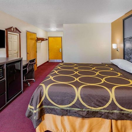 Super 8 By Wyndham Kinder/Coushatta Near Casino Ngoại thất bức ảnh
